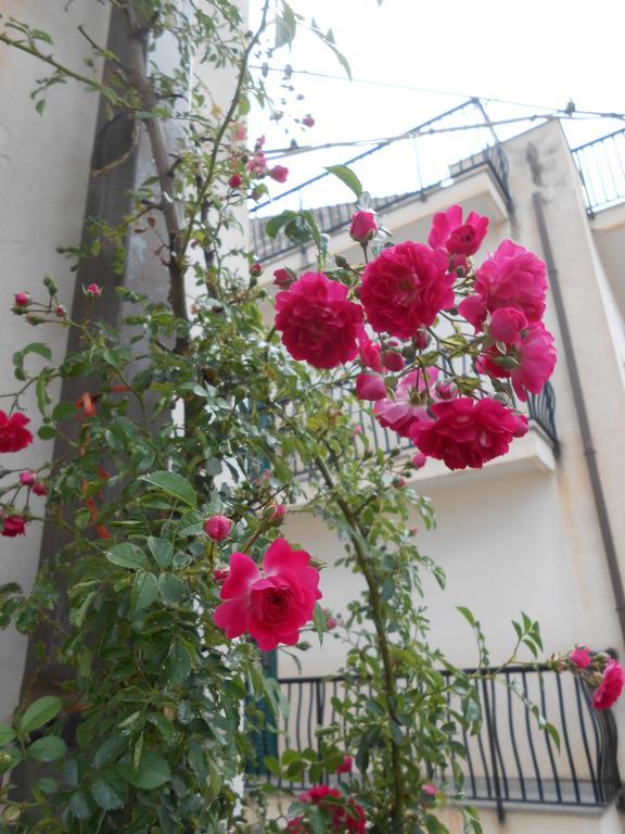 Canton Delle Rose Apartment Scicli Exterior photo